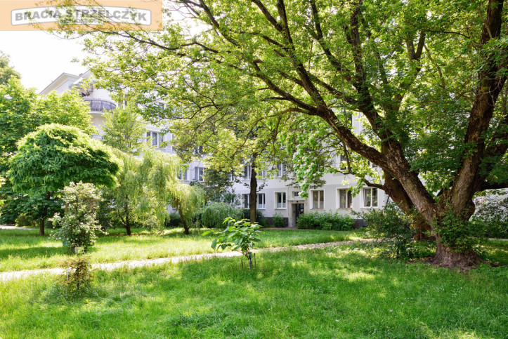 Mieszkanie Sprzedaż  Mokotów Iwicka 8
